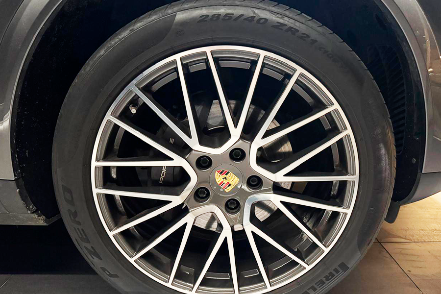 Porsche Cayenne coupe 2021